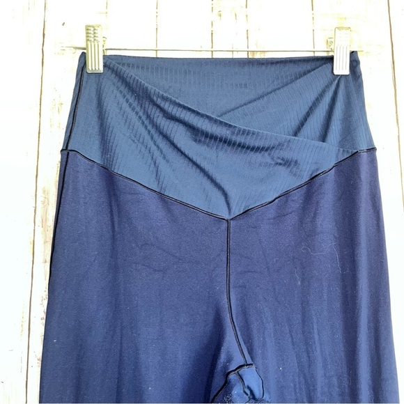 Offline By Aerie Super Flare High Rise Long Leggings - Picture 3 of 7